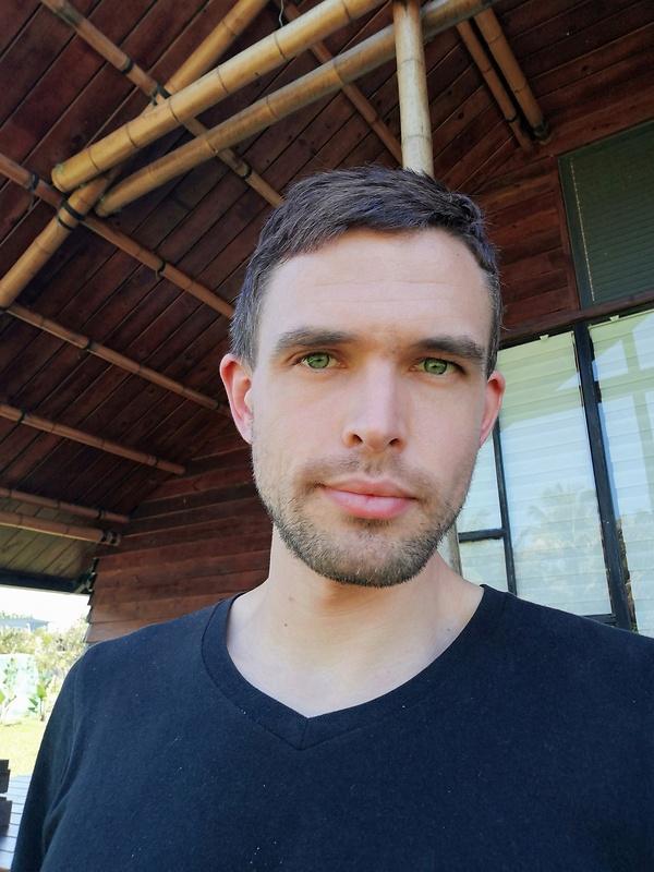 Sezer Kılıç - Front-End Geliştirici
